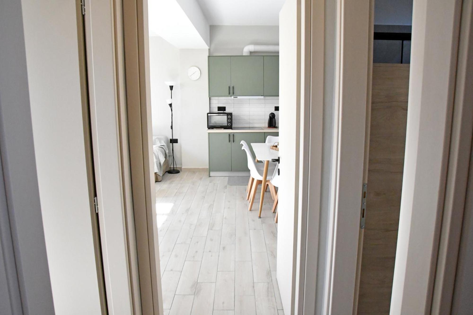 Polles Εlies Cozy Αpartment Lägenhet Aegina Exteriör bild